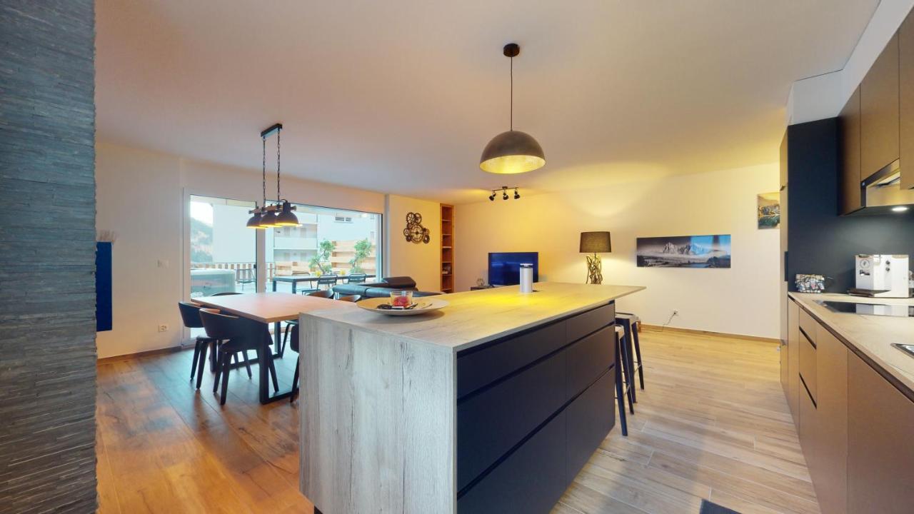 Spacious - Beautiful Terrace With View Apartment *