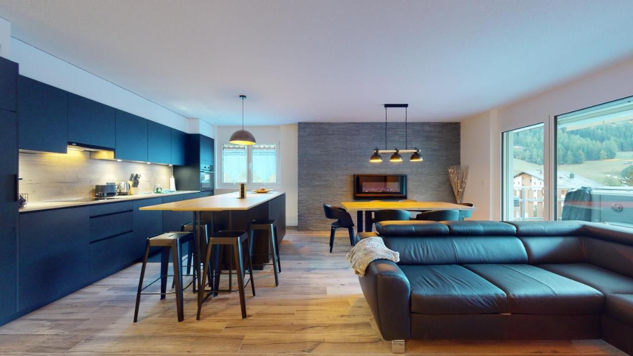Spacious - Beautiful Terrace With View *